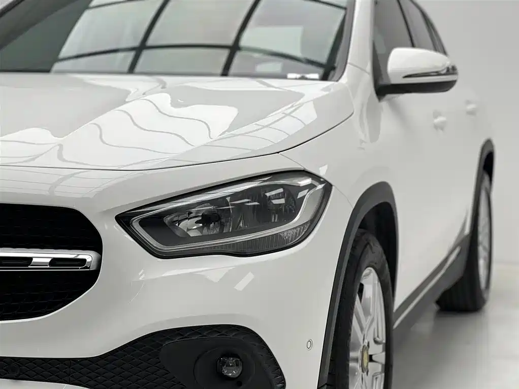 Mercedes-Benz GLA — фото 3