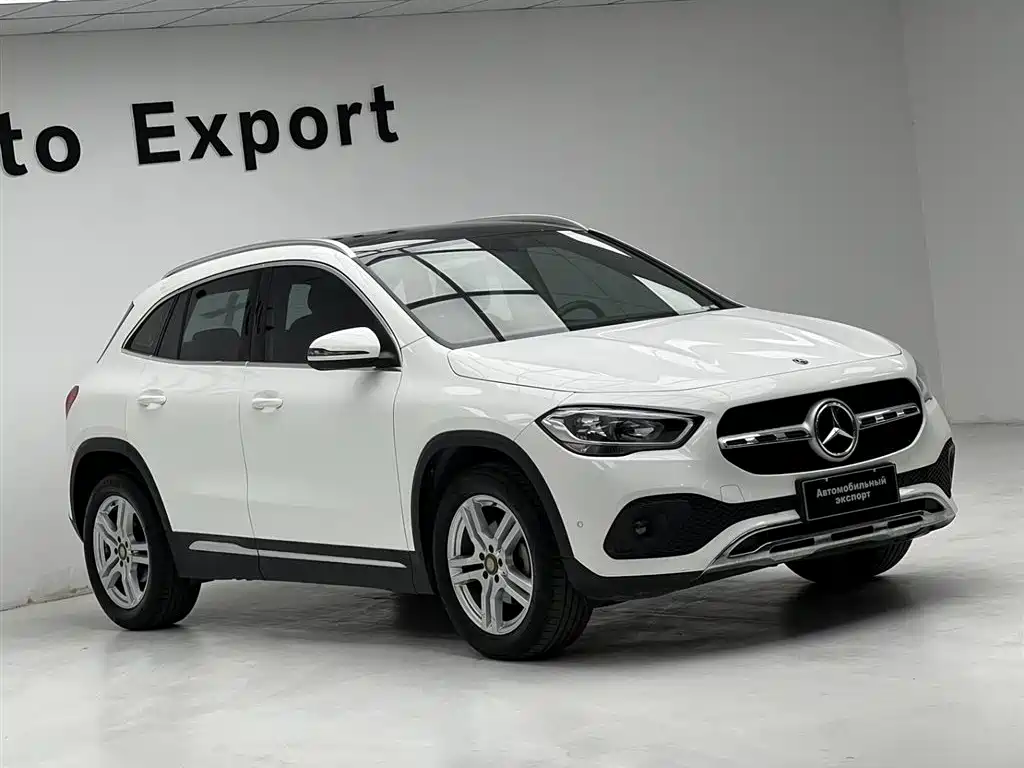 Mercedes-Benz GLA — фото 10