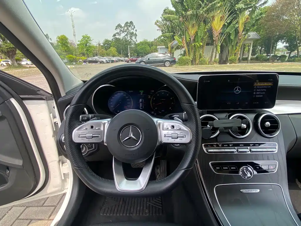Mercedes-Benz C-Class — фото 10
