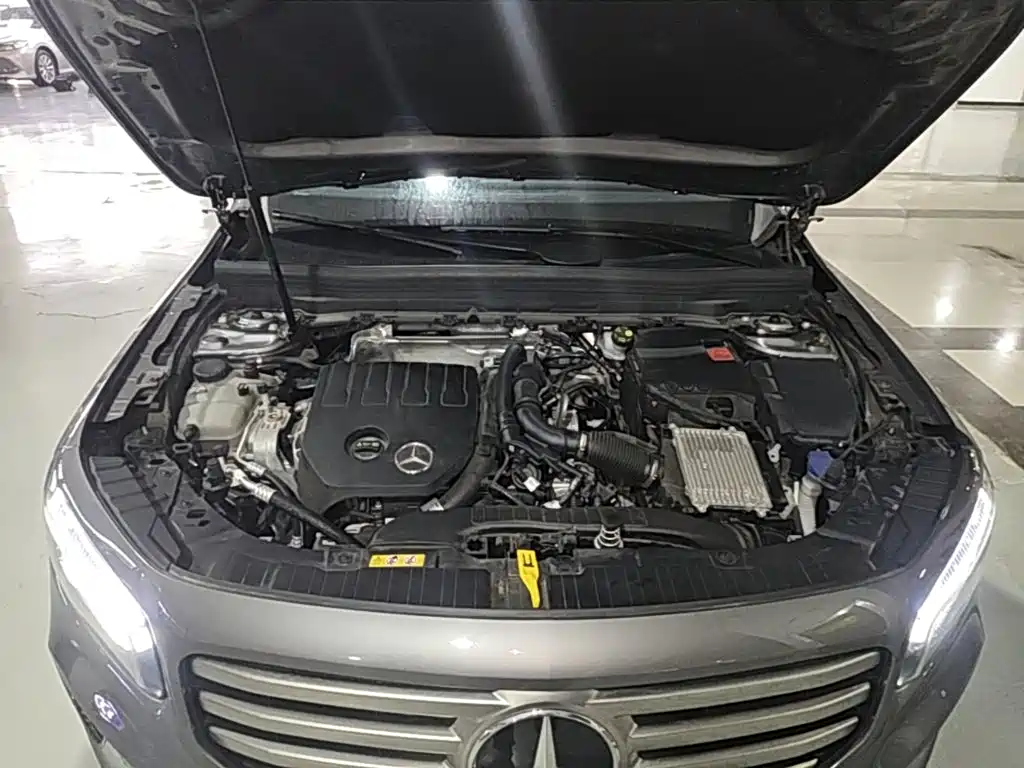 Mercedes-Benz GLB — фото 20
