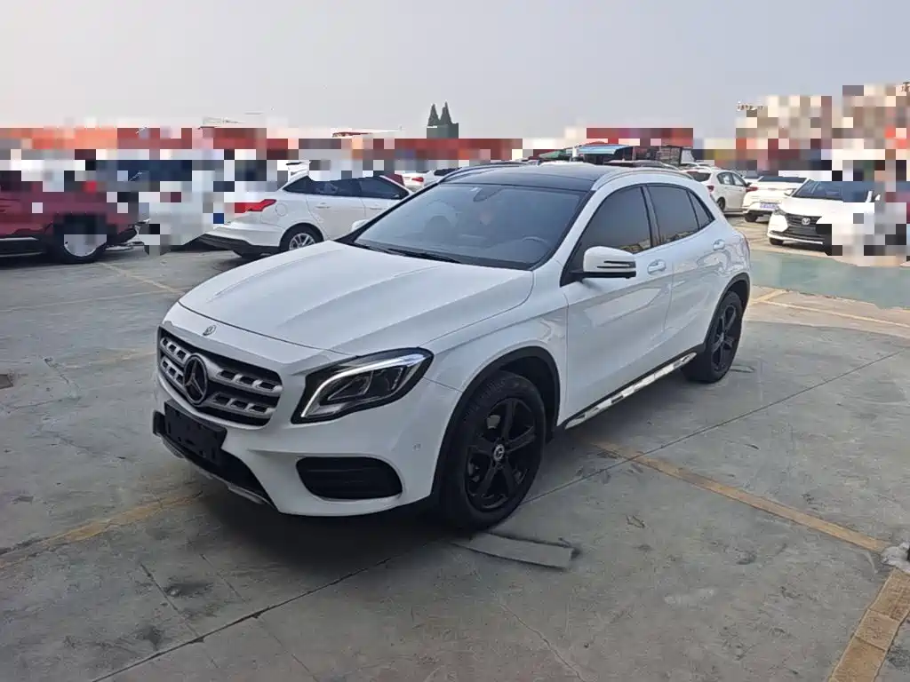 Mercedes-Benz GLA — фото 2