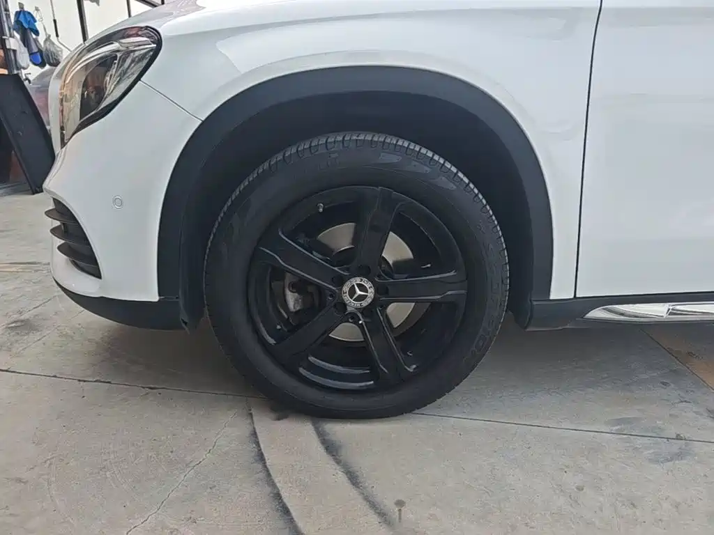Mercedes-Benz GLA — фото 23