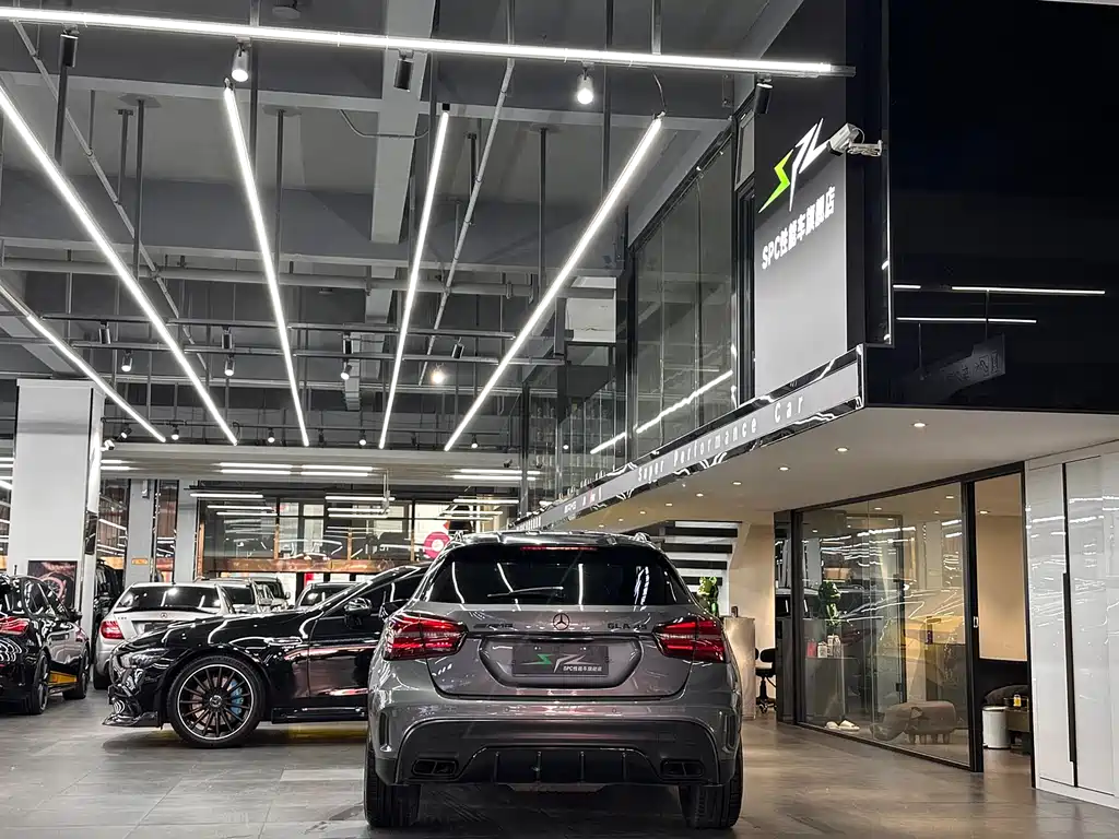 Mercedes-Benz GLA AMG — фото 17