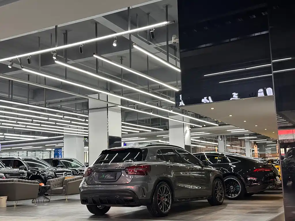 Mercedes-Benz GLA AMG — фото 18