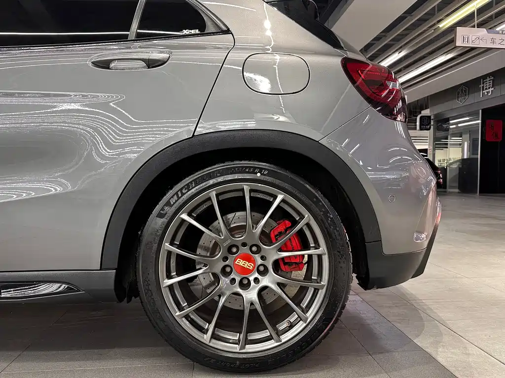 Mercedes-Benz GLA AMG — фото 19