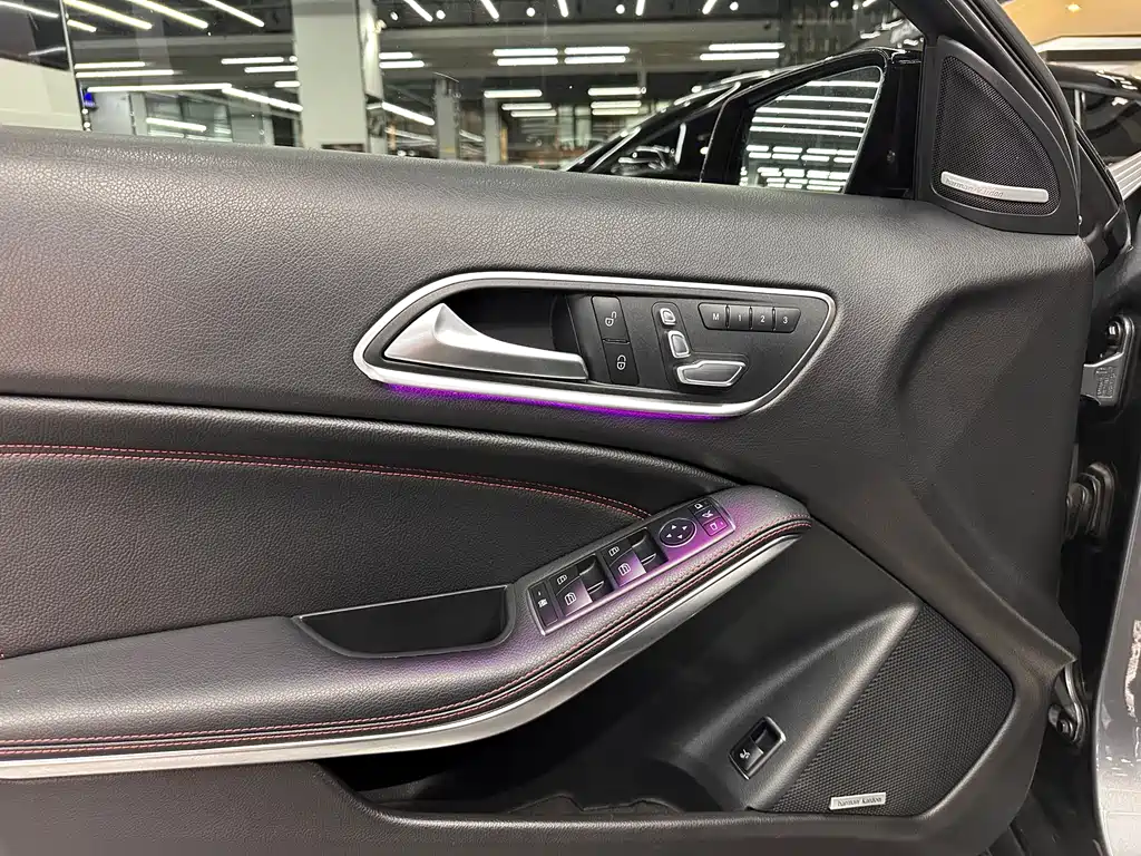 Mercedes-Benz GLA AMG — фото 4