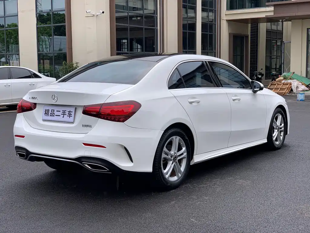 Mercedes-Benz A-Class — фото 4