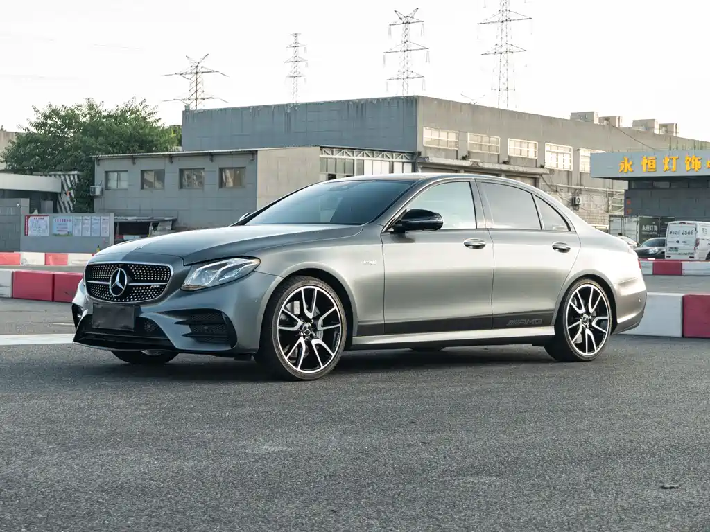 Mercedes-Benz E-Class AMG — фото 2