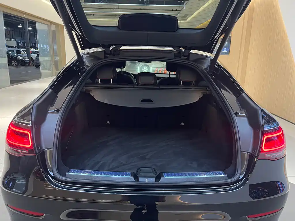 Mercedes-Benz GLC Coupe AMG — фото 18
