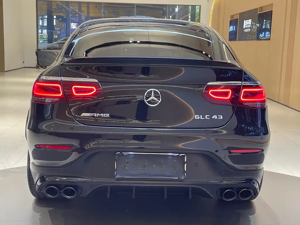 Mercedes-Benz GLC Coupe AMG — фото 25