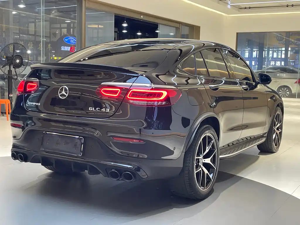 Mercedes-Benz GLC Coupe AMG — фото 26