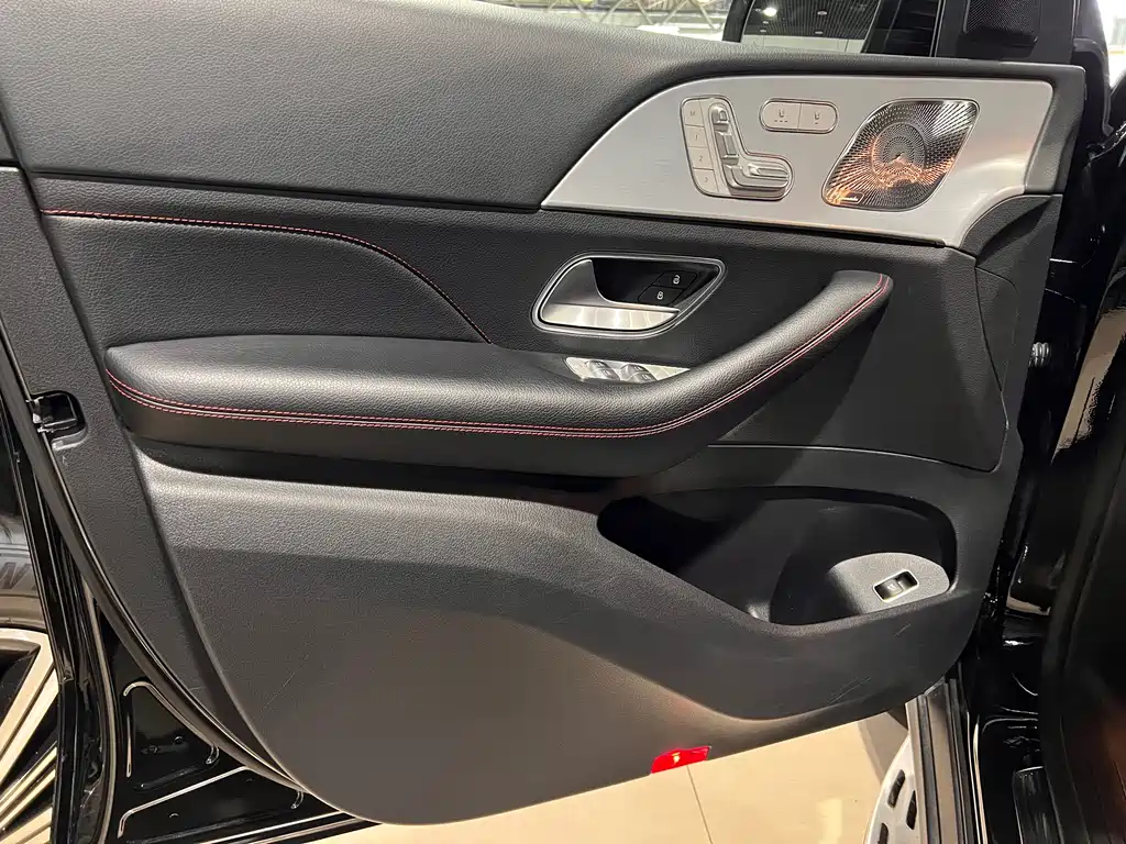Mercedes-Benz GLE AMG — фото 8