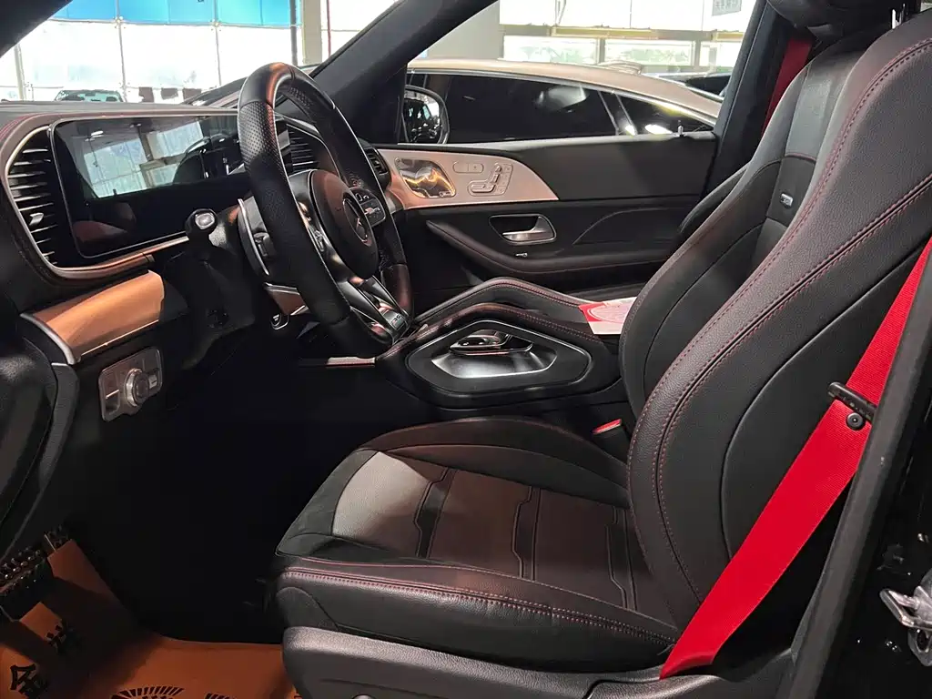 Mercedes-Benz GLE AMG — фото 10