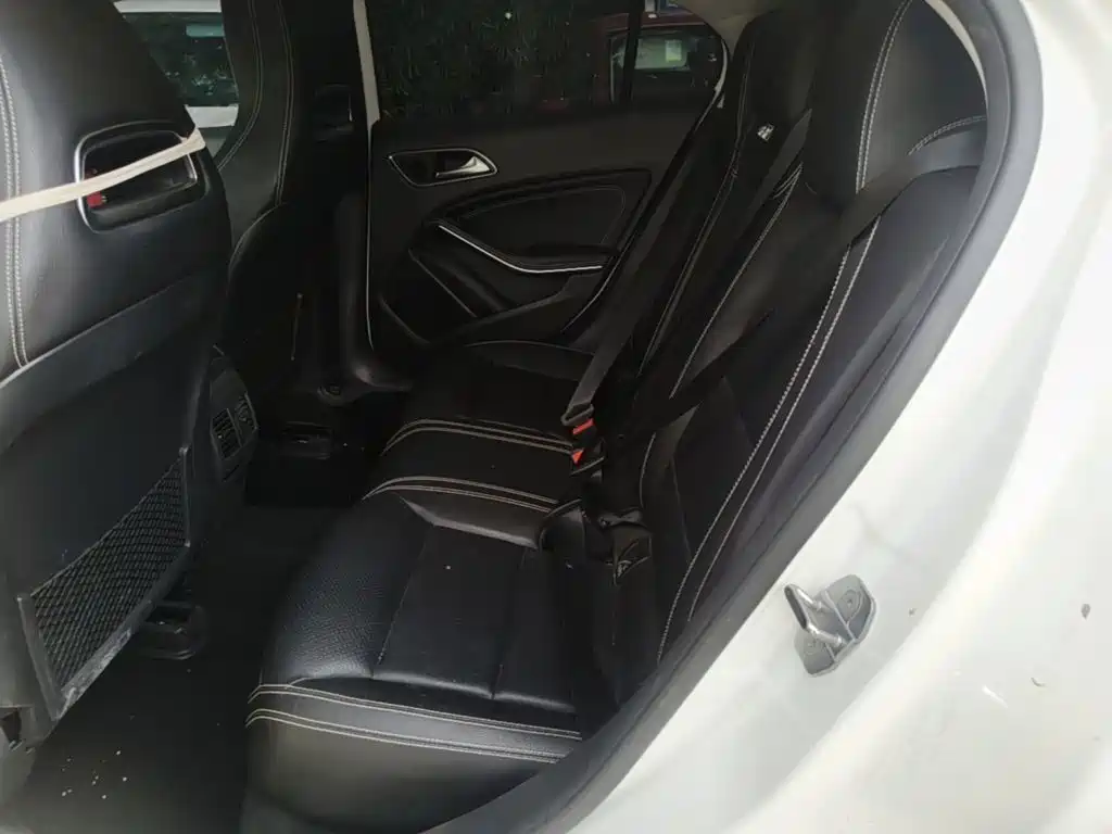 Mercedes-Benz GLA — фото 17