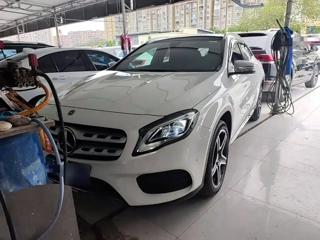 Mercedes-Benz GLA — фото 3