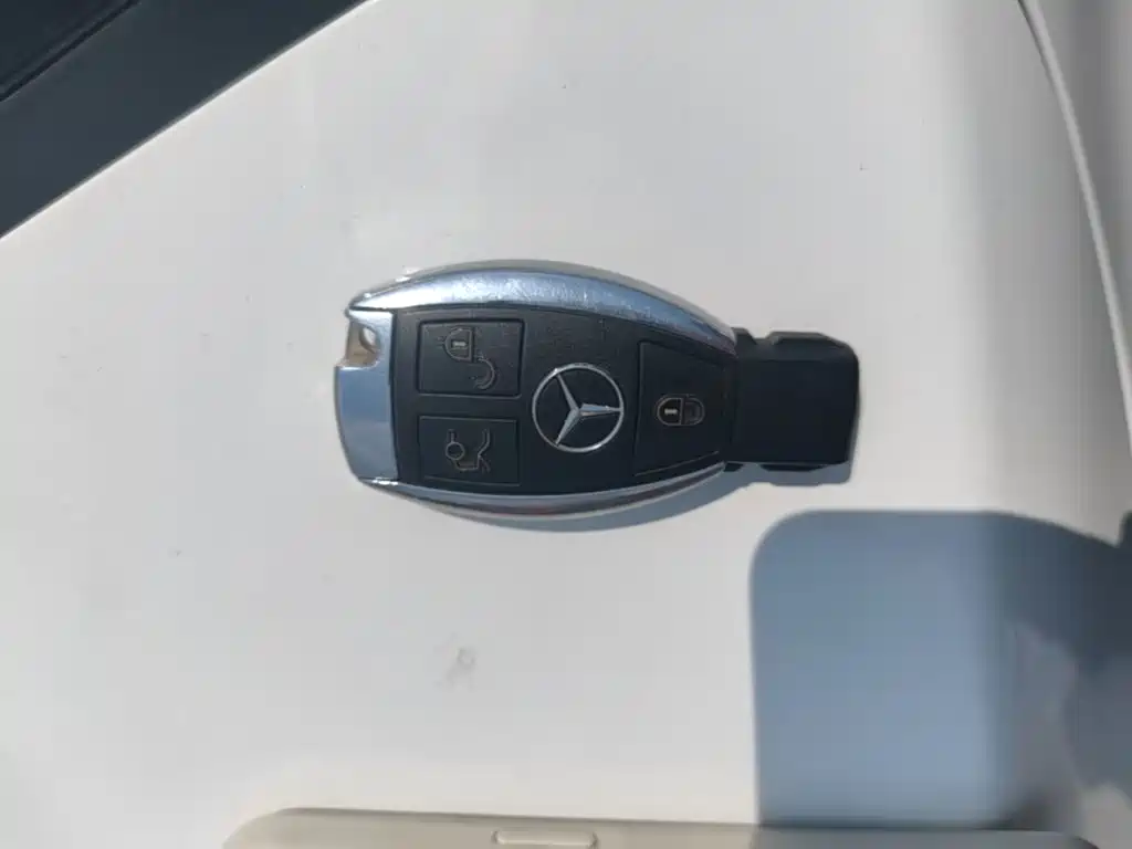 Mercedes-Benz GLC — фото 9