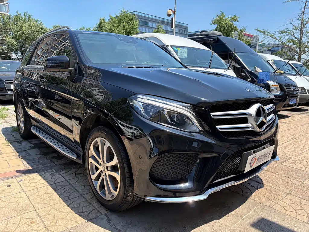 Mercedes-Benz GLE (Import) — фото 3