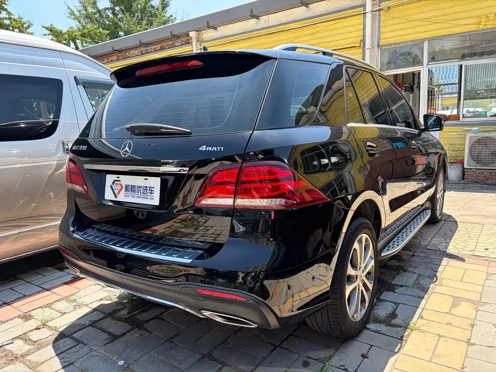 Mercedes-Benz GLE (Import) — фото 5