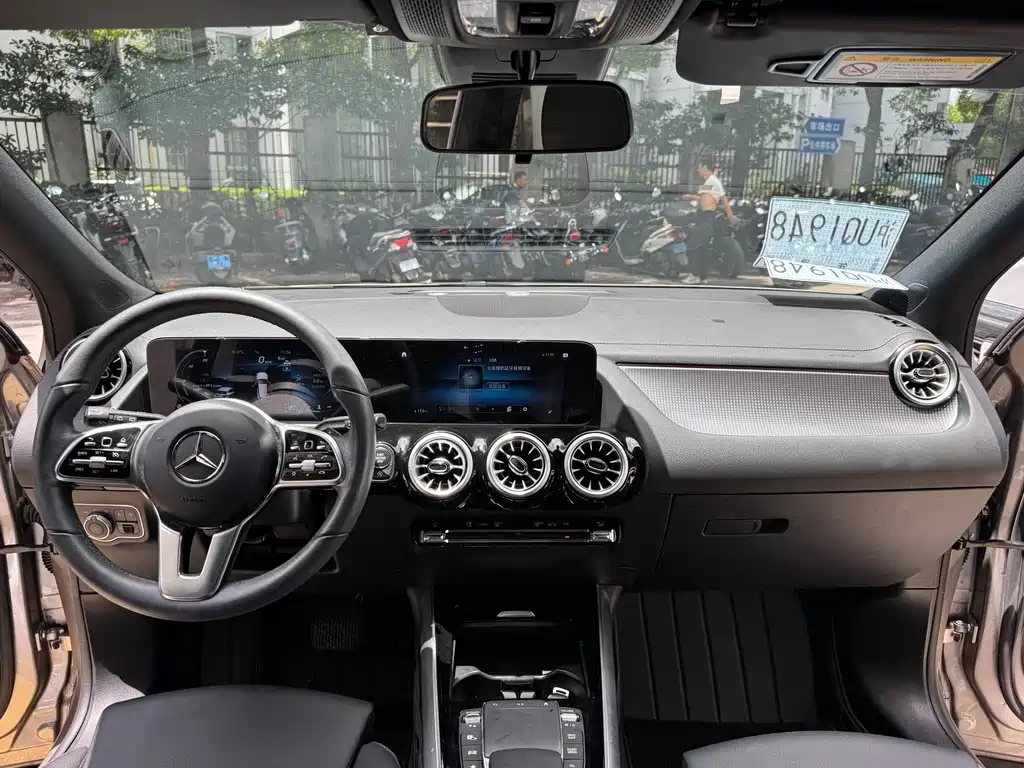 Mercedes-Benz GLA — фото 5