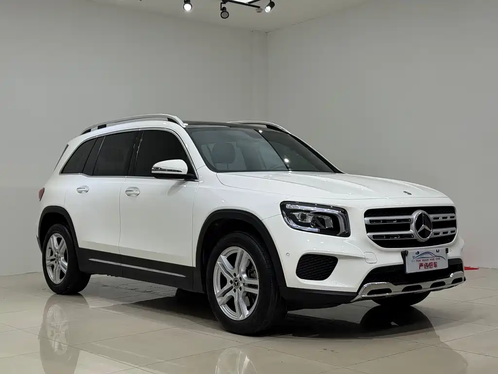 Mercedes-Benz GLB — фото 3