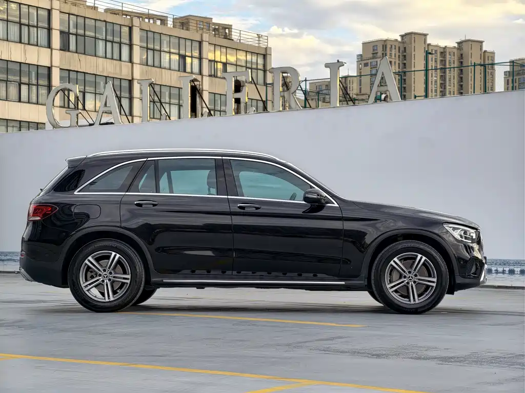 Mercedes-Benz GLC — фото 4