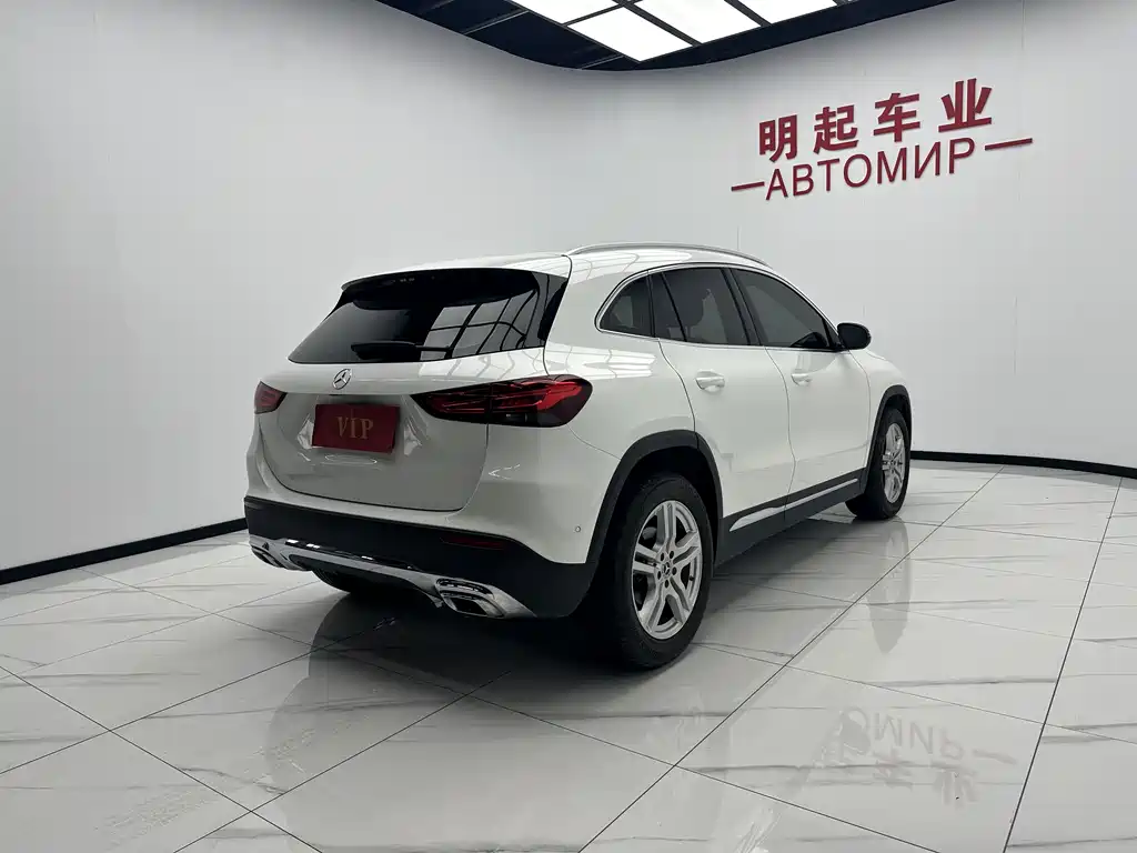 Mercedes-Benz GLA — фото 9