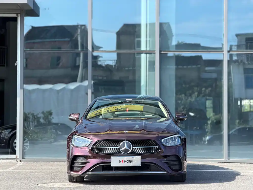 Mercedes-Benz E-Class (Import) — фото 2