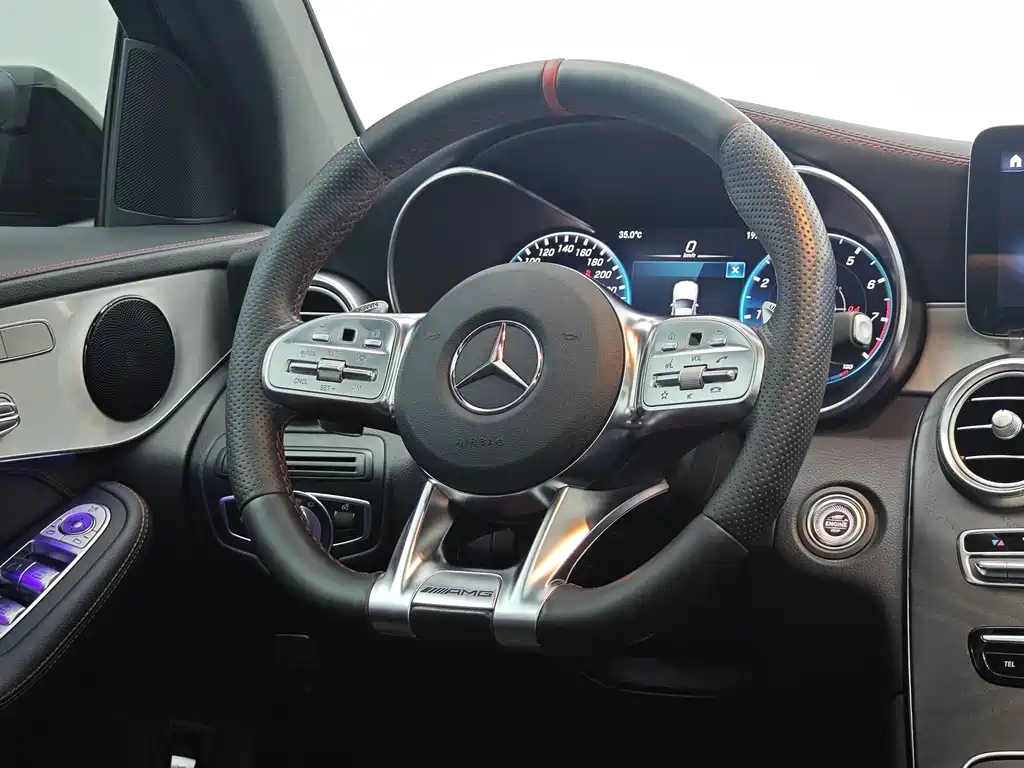 Mercedes-Benz GLC AMG — фото 9