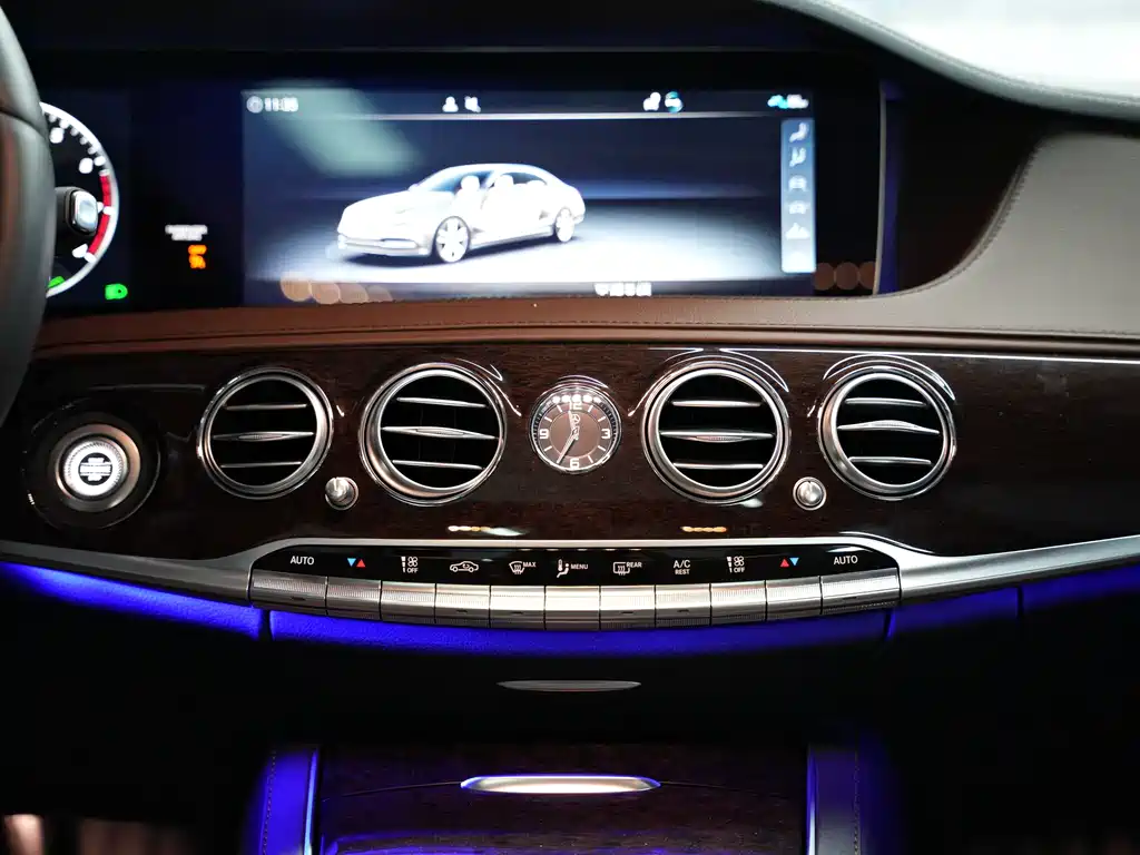 Mercedes-Benz S-Class — фото 18