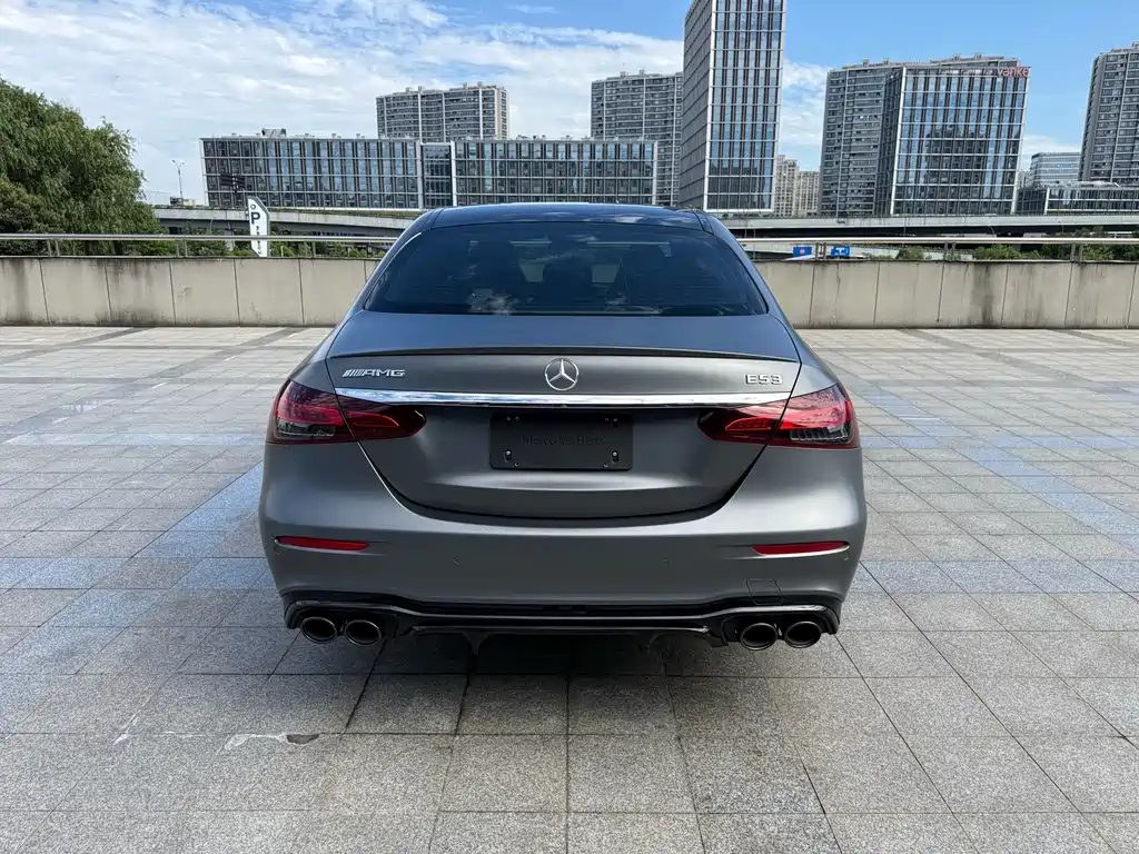 Mercedes-Benz E-Class AMG — фото 18