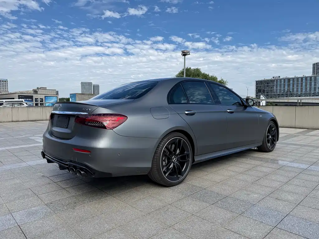 Mercedes-Benz E-Class AMG — фото 19
