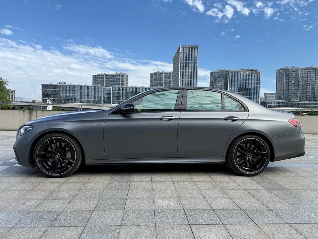 Mercedes-Benz E-Class AMG — фото 5