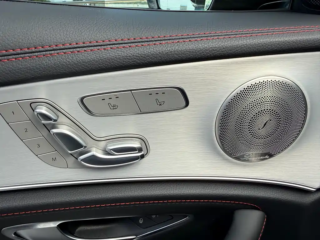 Mercedes-Benz E-Class AMG — фото 9