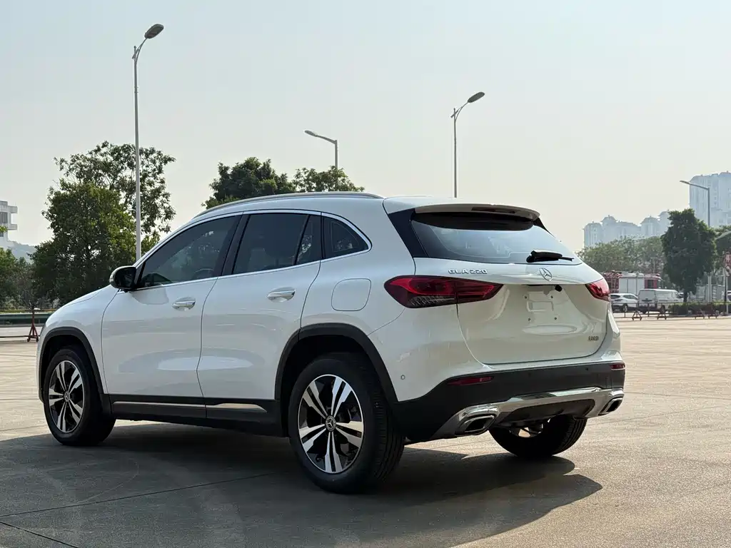 Mercedes-Benz GLA — фото 4