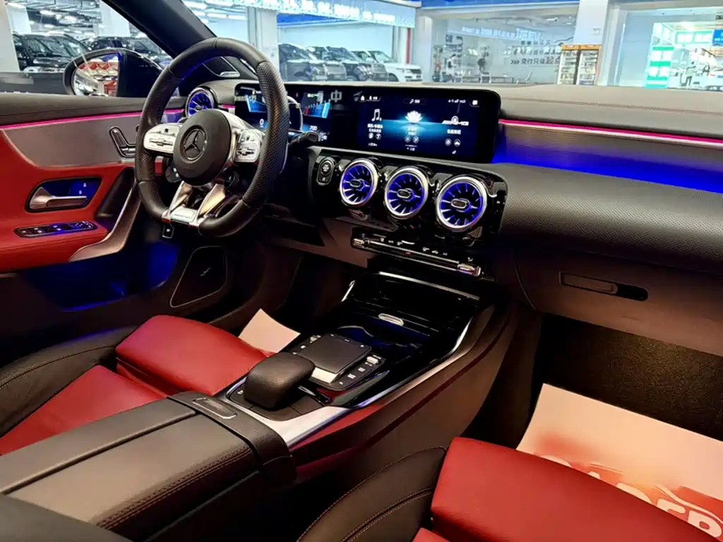 Mercedes-Benz A-Class AMG — фото 11