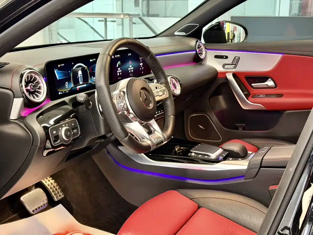 Mercedes-Benz A-Class AMG — фото 13