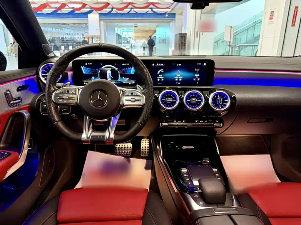 Mercedes-Benz A-Class AMG — фото 15