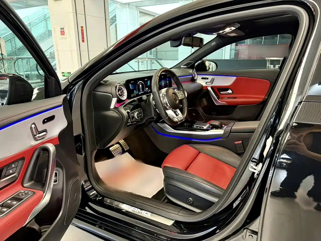 Mercedes-Benz A-Class AMG — фото 17