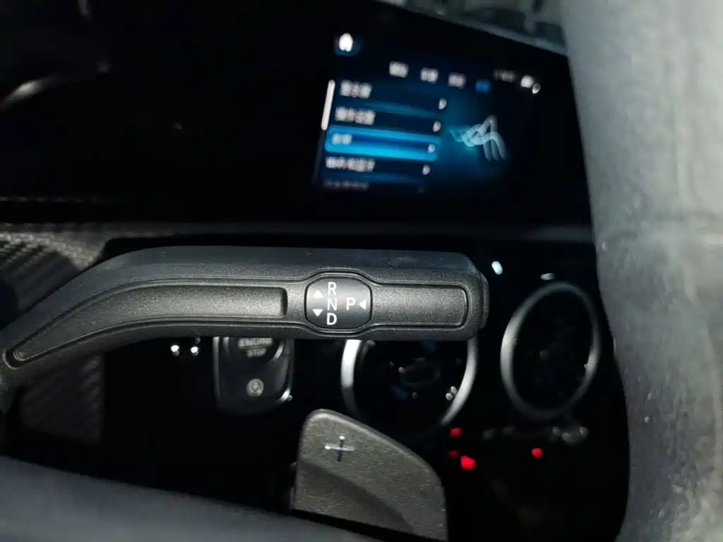 Mercedes-Benz A-Class — фото 14