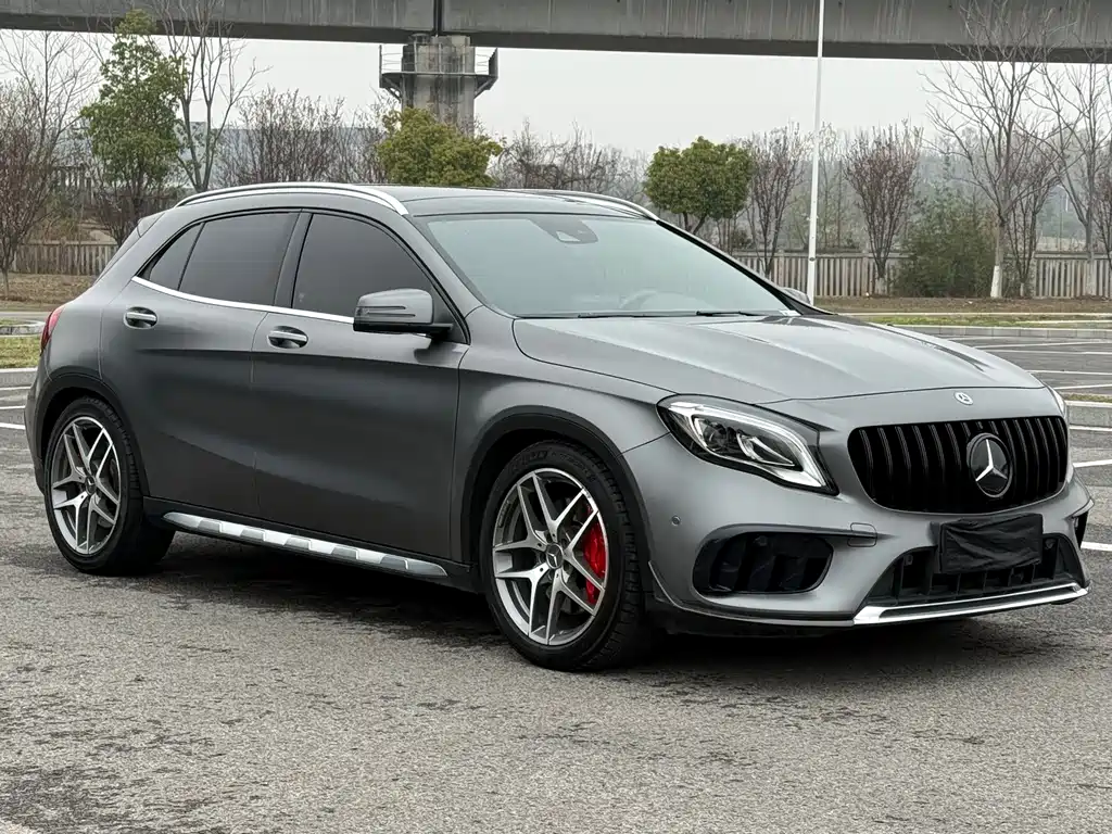 Mercedes-Benz GLA AMG — фото 2