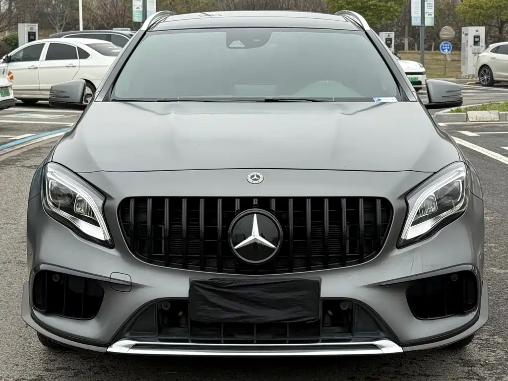 Mercedes-Benz GLA AMG — фото 3
