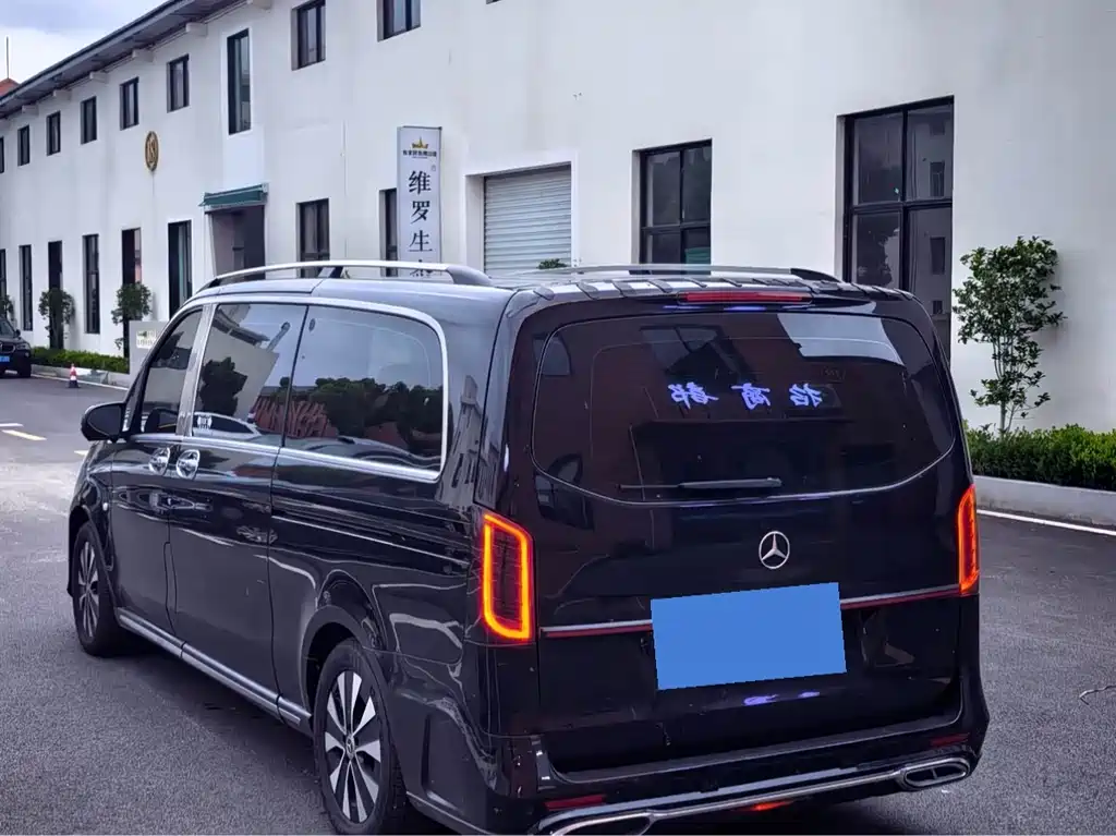 Mercedes-Benz Vito — фото 12