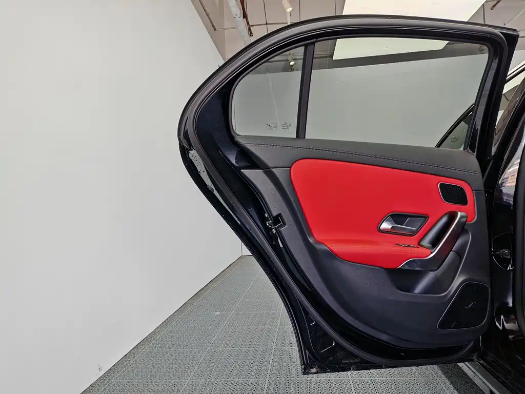 Mercedes-Benz A-Class AMG (Import) — фото 14