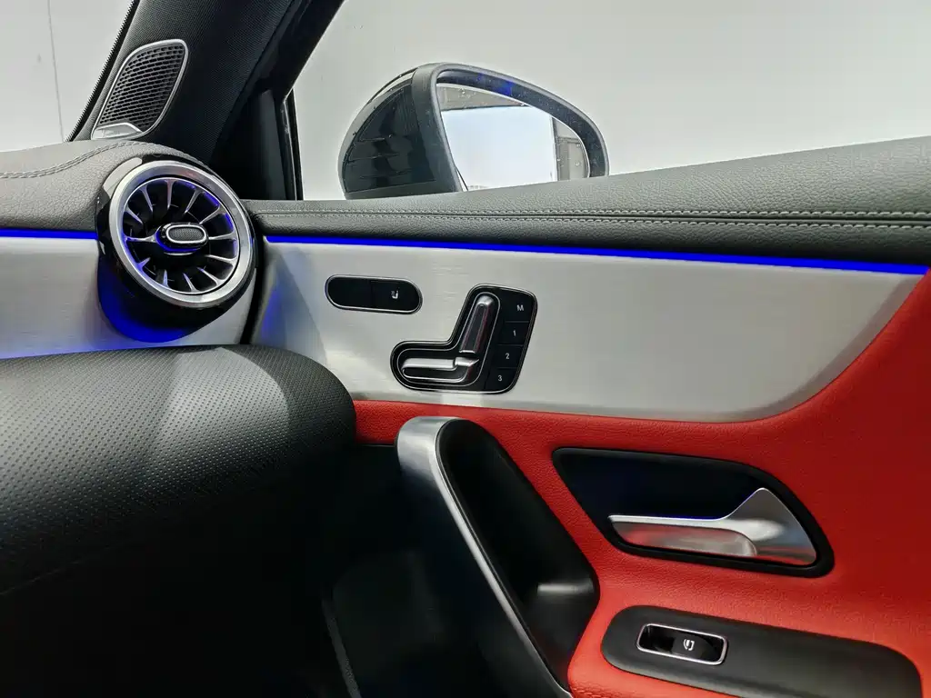Mercedes-Benz A-Class AMG (Import) — фото 17
