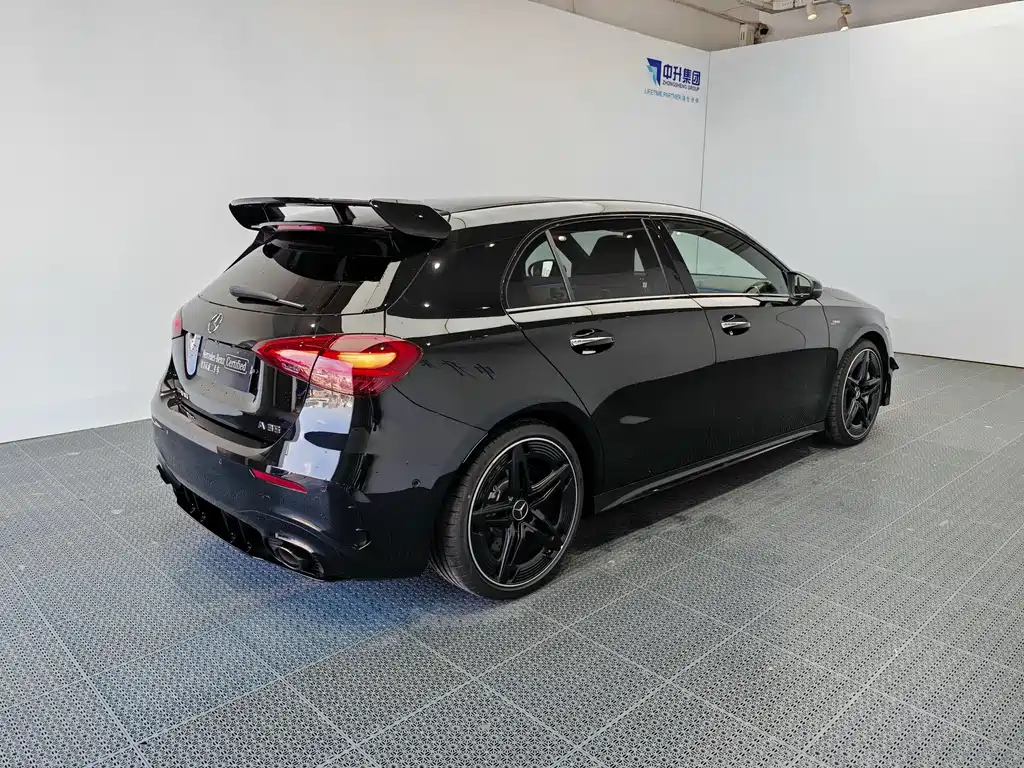 Mercedes-Benz A-Class AMG (Import) — фото 6