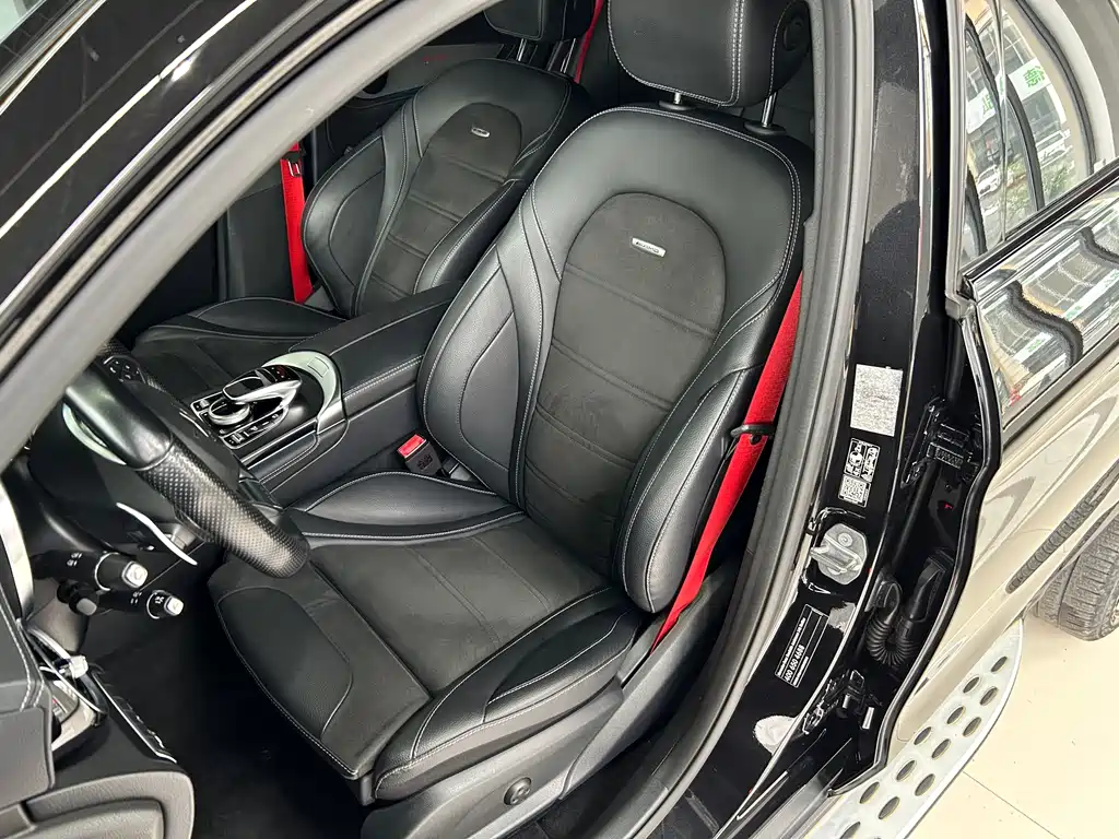 Mercedes-Benz GLC Coupe AMG — фото 11