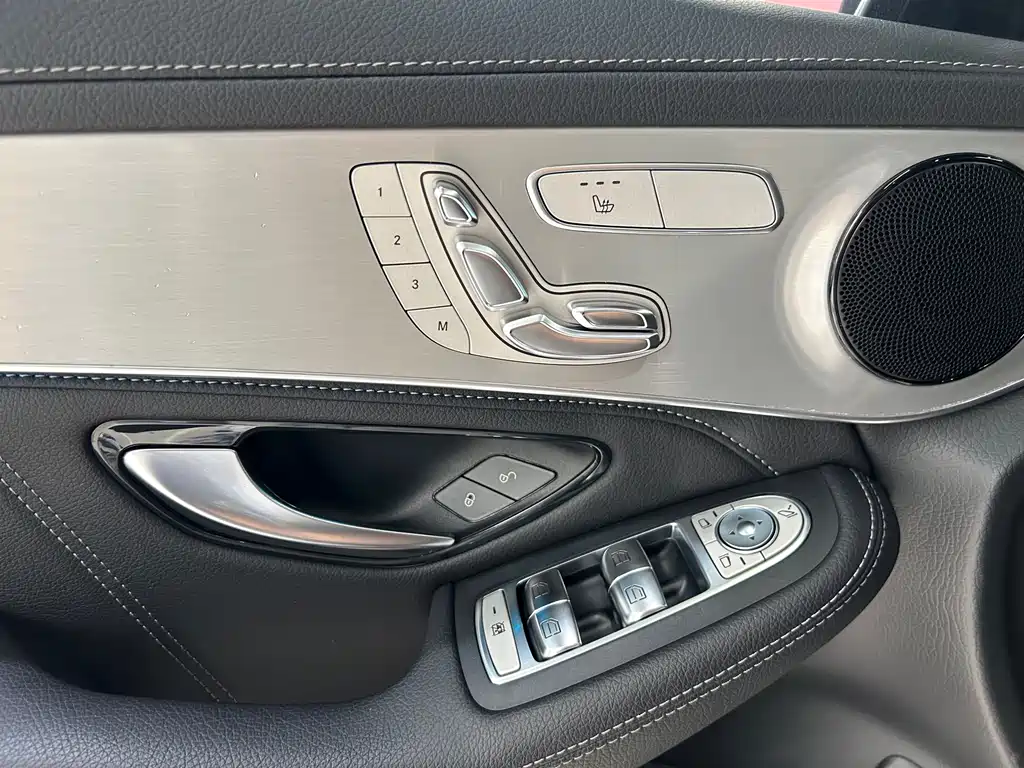 Mercedes-Benz GLC Coupe AMG — фото 21