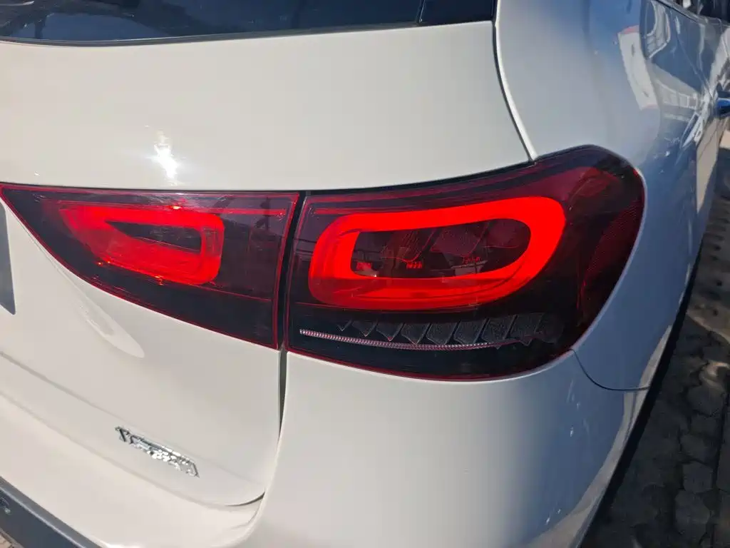 Mercedes-Benz GLA — фото 24