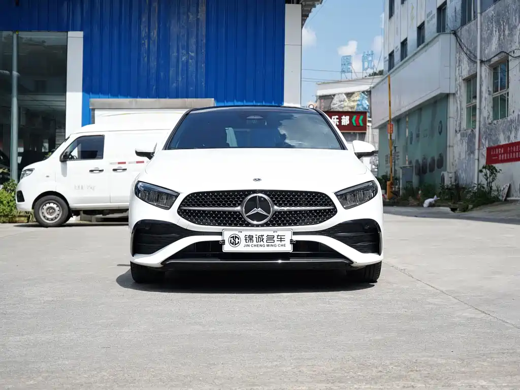 Mercedes-Benz A-Class — фото 2