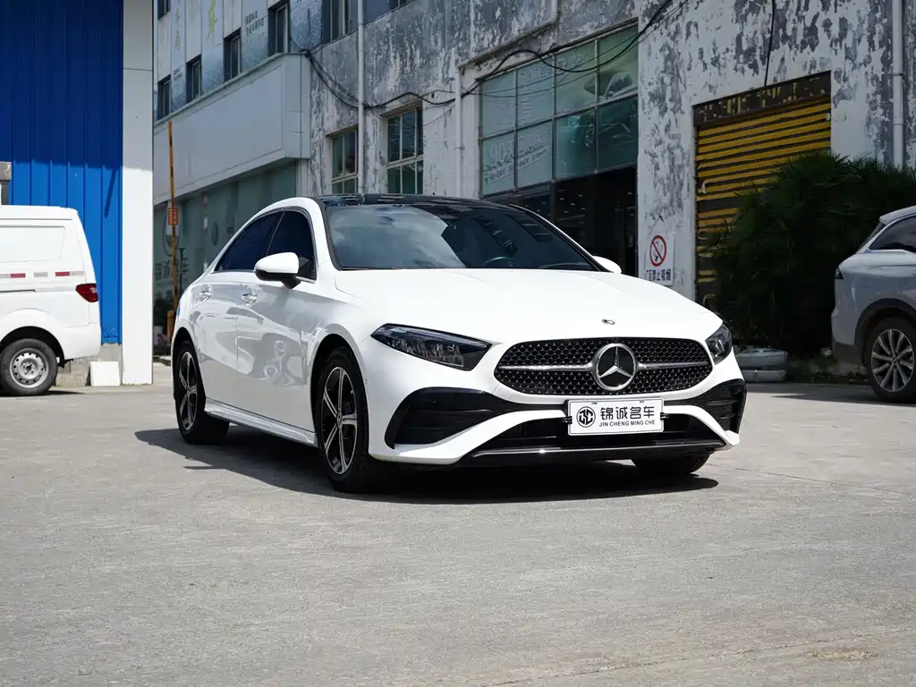 Mercedes-Benz A-Class — фото 3